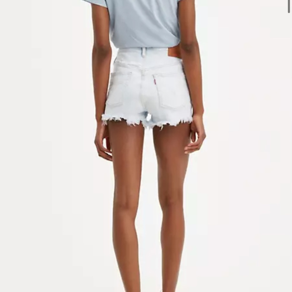 NWT LEVIS PEMIUM 501® ORIGINAL WOMENS SHORTS